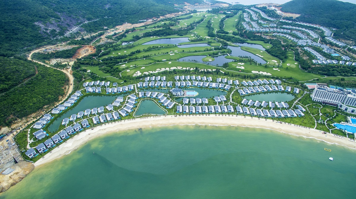 Vinpearl Golf Land Resort & Villas