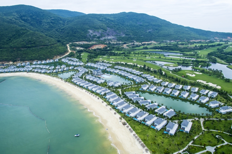 Vinpearl Golf Land Resort & Villas