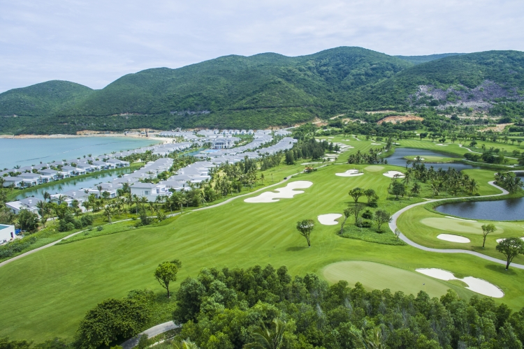 Vinpearl Golf Land Resort & Villas