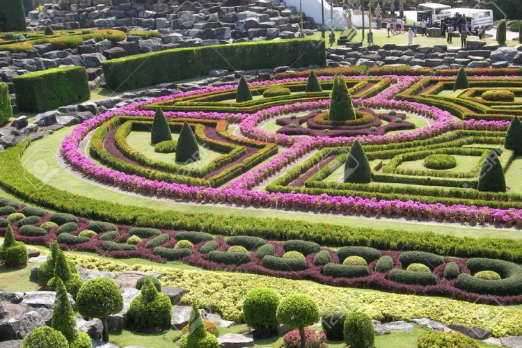 Vinhomes Golden River 